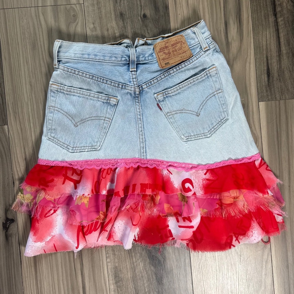 Levis 501 Reworked Denim Mini Skirt Light Wash Pink Red Ruffle Tiered W28